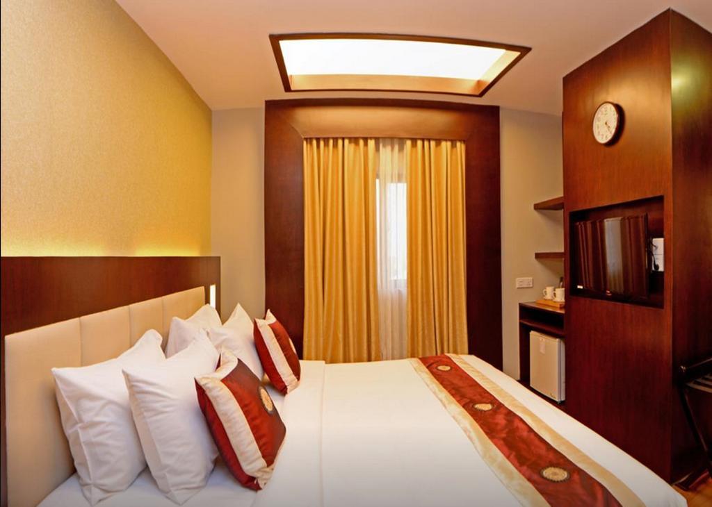 โรงแรมชเว กอน ด่าย 3*