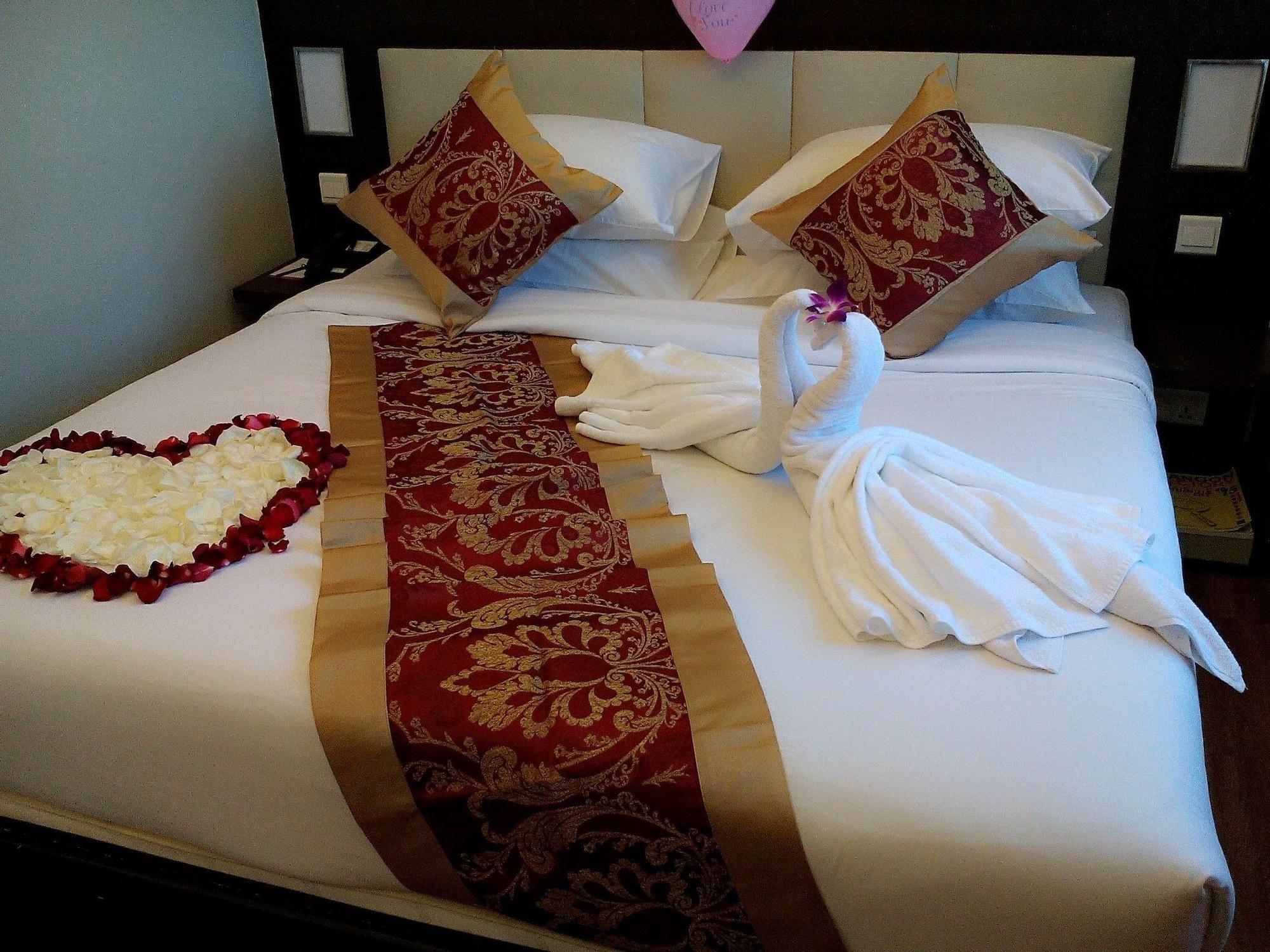 Hotel Shwe Gone Daing, 3*